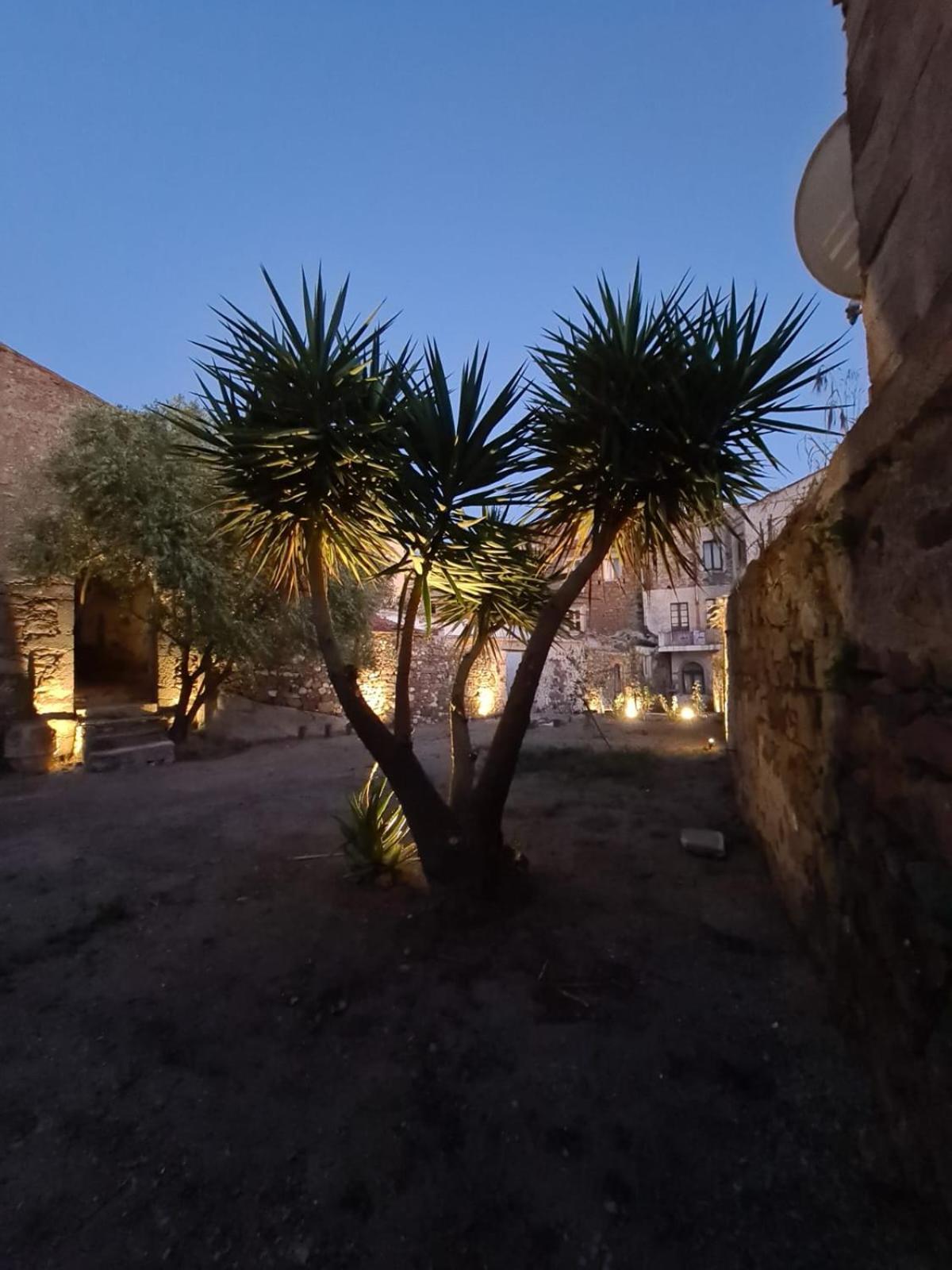 Borgo Santo Stefano Villa Oschiri Buitenkant foto